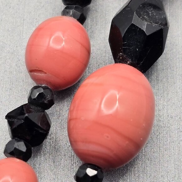 Art Deco Coral & Black Glass Bead Necklace 16" Sterling Silver Box Clasp - Picture 12 of 16